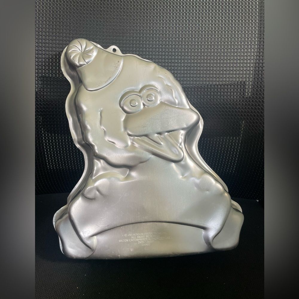 Wilton Sesame Street Big Bird Birthday Cake Pan 2105-3654 Jim Henson Aluminum